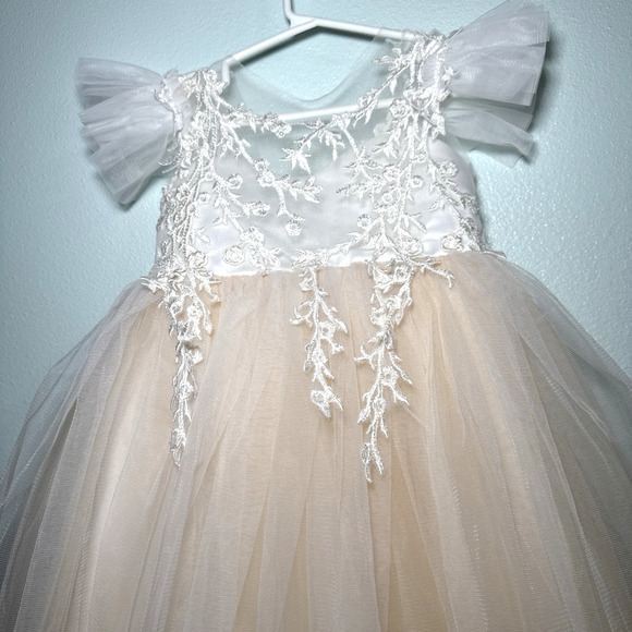 Ellie Dresses Flower Girl 12-24 Lace Tulle Skirt Train Ivory/white NEW $175.00 - Picture 3 of 5
